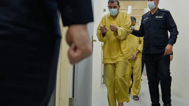 Iraq interrogates thousands of Islamic State suspects transferred from Syria