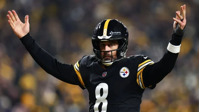 Aaron Rodgers faces pressure from Steelers to return for 2026 season