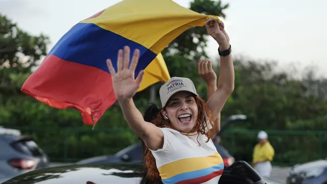 Wealthy Colombians invest in Florida real estate amid political turmoil