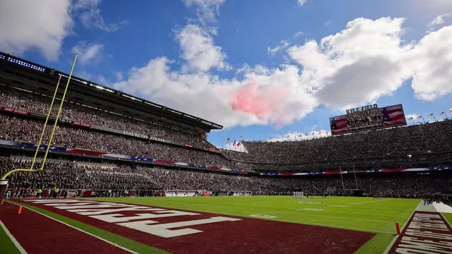 Texas trooper sent home after altercation with South Carolina players