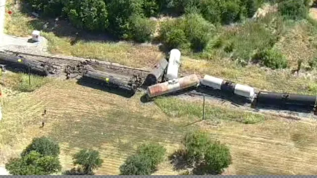 At least 10 railcars derail in Mansfield, Texas, no injuries reported