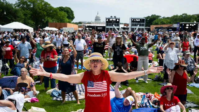 Fuel spill jeopardizes summer events on National Mall