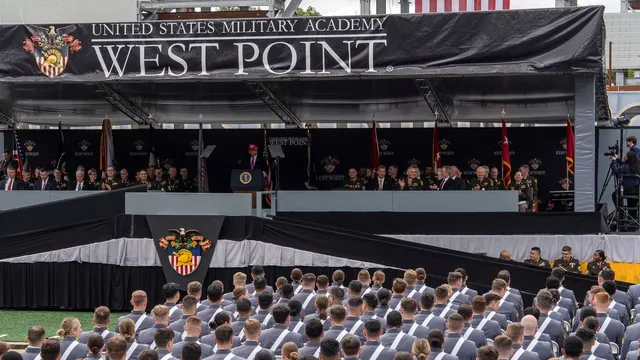 Trump delivers controversial address at West Point commencement