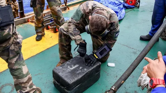 French navy seizes 678 kilograms of cocaine in the Caribbean
