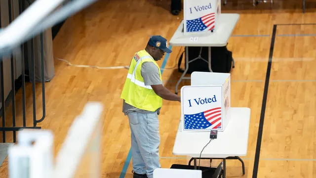 U.S. Supreme Court allows Trump administration to use expanded citizenship database for voter verification