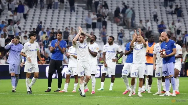 Paris St Germain beat Marseille 2-1 in French Ligue 1, handing hosts fifth straight loss