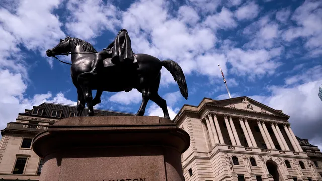 Surging prices threaten global economy as Iran war disrupts supply chains