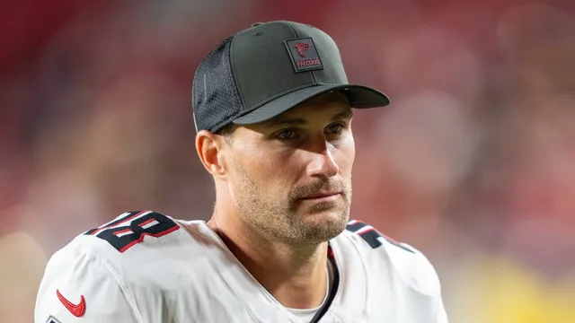 Kirk Cousins signs with Raiders as bridge quarterback