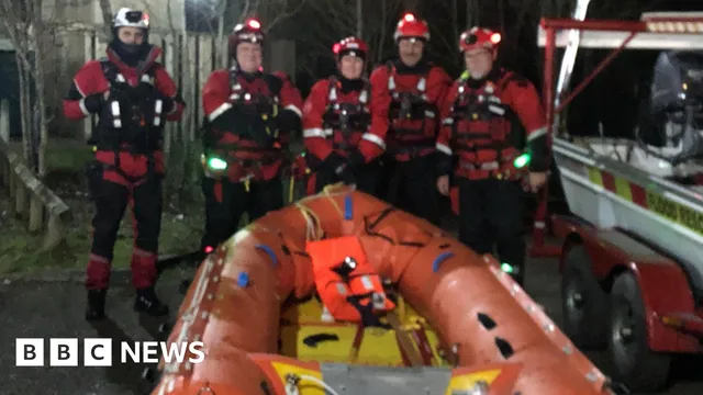Cornwall lifesavers aid in rescue during Northampton floods