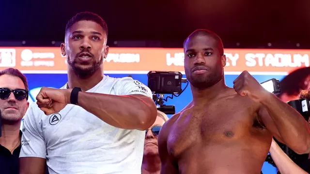Anthony Joshua aims for knockout victory at Wembley tonight