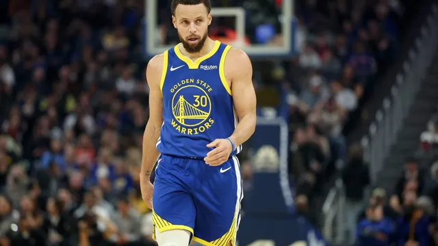 Stephen Curry makes significant progress in recovery from knee injury