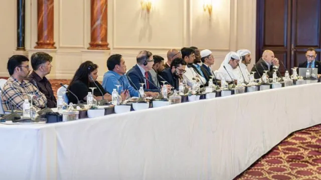 Qatar's Labour Ministry and Building and Wood Workers' International hold second construction sector roundtable