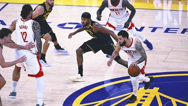 Warriors face elimination after critical loss against Rockets