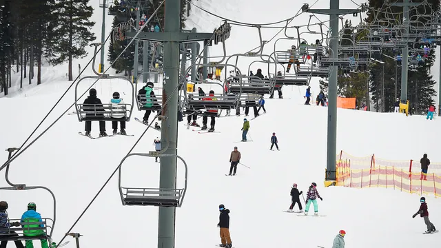 Man dies after chairlift fall due to mechanical failure at Montana ski resort