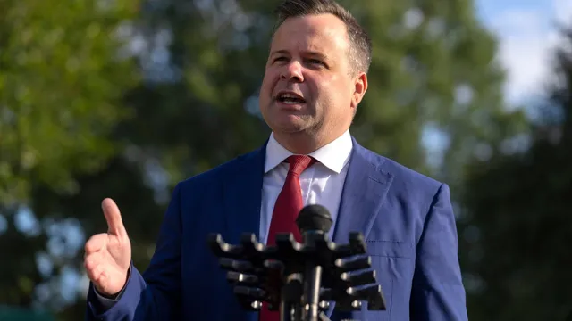 Bill Pulte's actions raise alarms over confidential data sharing