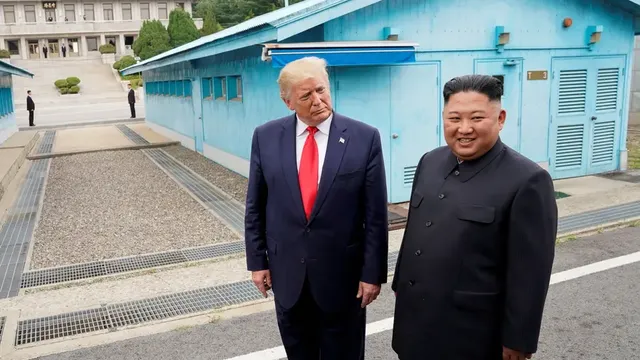 South Korean intelligence says North Korean leader Kim Jong-un weighs 140 kg and faces heart disease risk