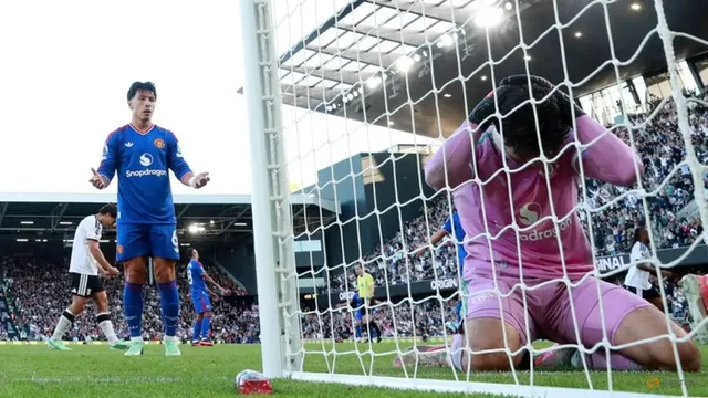 Matheus Cunha's late equalizer gives Manchester United 1-1 draw at Fulham in Premier League