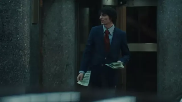 Fans Wow at SNL Biopic Casting