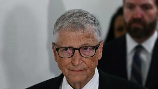 Bill Gates urges US government to regulate artificial intelligence development