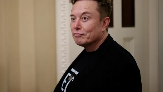 SpaceX aims to raise $50 billion in record IPO