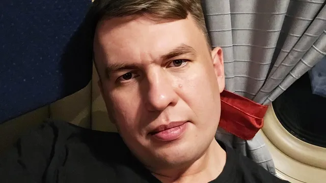 Russian blogger Ilya Remeslo denounces Putin and ends up in a psychiatric hospital