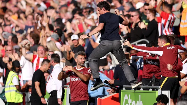 Tottenham humiliated by Brentford in Premier League opener