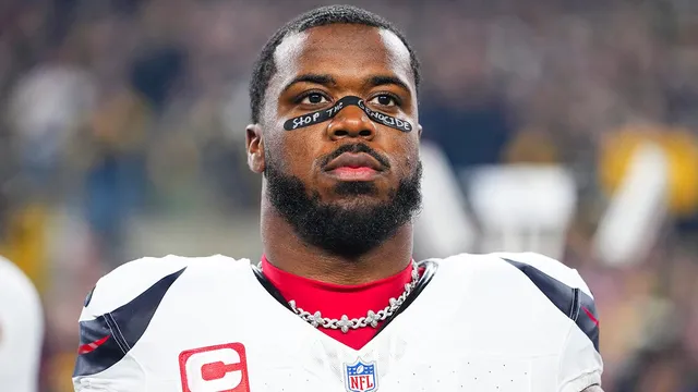 Azeez Al-Shaair fined for wearing pro-Palestinian message on eye black