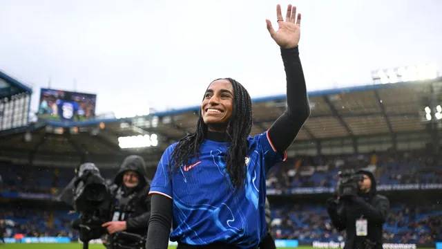 Chelsea continues dominance with League Cup victory over City
