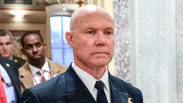 U.S. military ordered to kill 11 drug-smugglers on boat