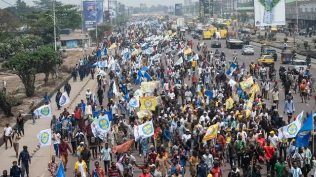 Congo police tear gas opposition protesters over constitutional changes
