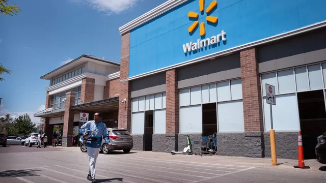 Walmart plans to invest $2.4 billion in lower prices from tariff refunds