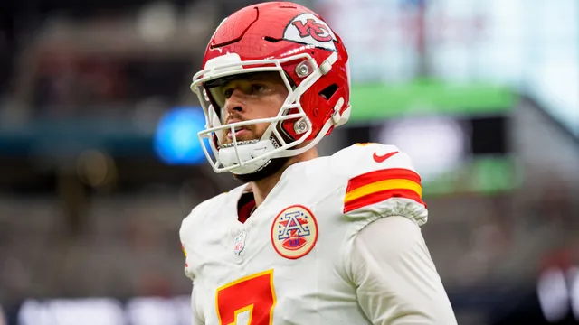 Harrison Butker claims title of most accurate kicker in NFL history while injured