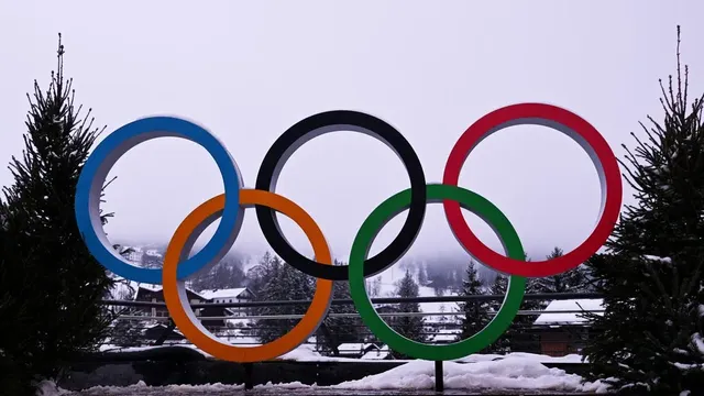 Finland's women's ice hockey team suffers from stomach flu ahead of Olympics