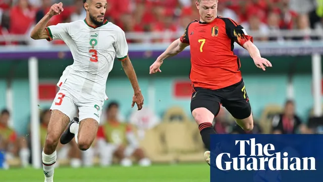 Manchester United Nears Deal for Bayern's Mazraoui Amid Wan-Bissaka Sale Talks