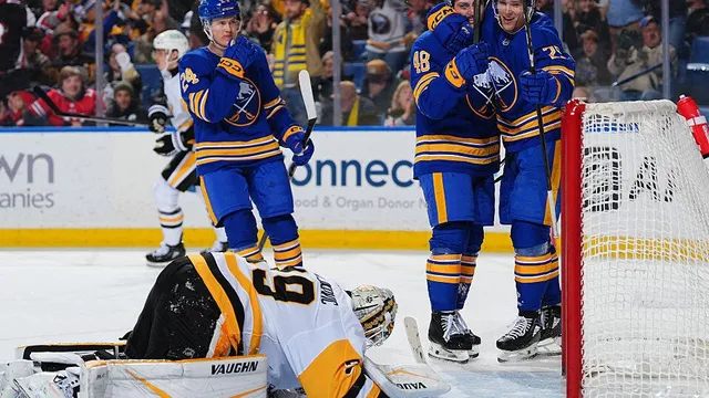 Sidney Crosby breaks Wayne Gretzky's record for point-per-game consistency