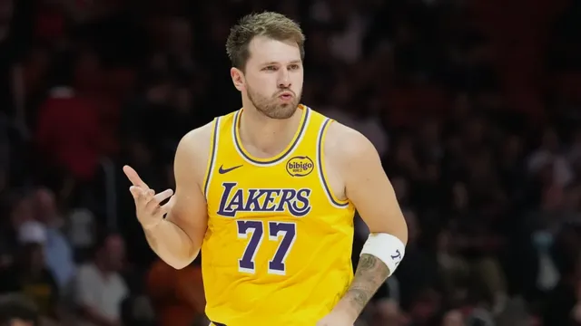 Luka Doncic scores 52 points to lead Los Angeles Lakers past Utah Jazz 132-123