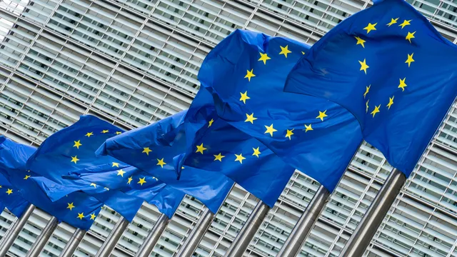 European Commission exempts wearables from battery replacement rules