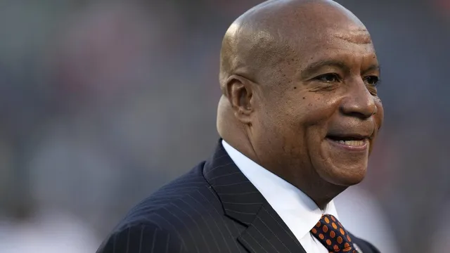 Kevin Warren stirs controversy with Bears stadium update