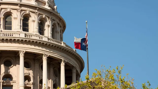 Abbott seeks regulations for cannabis instead of prohibition in Texas
