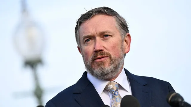 Thomas Massie introduces bill to withdraw the US from NATO