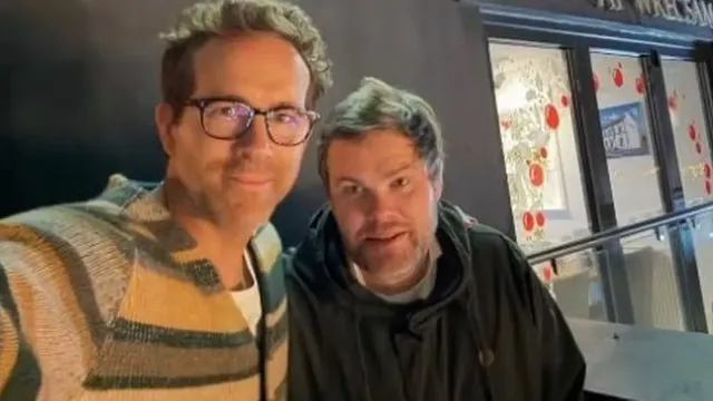 Ryan Reynolds treats Wrexham patrons to free drinks at The Fat Boar