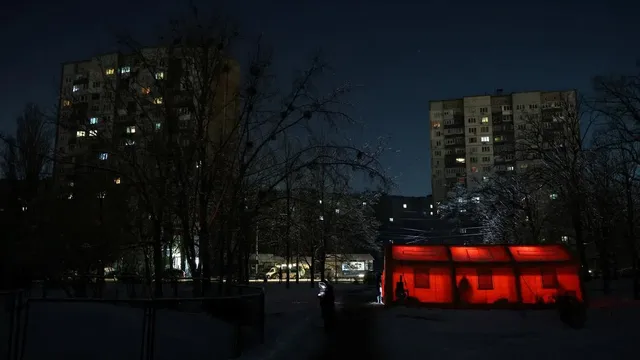 Poland delivers vital generators to Ukraine amid freezing temperatures