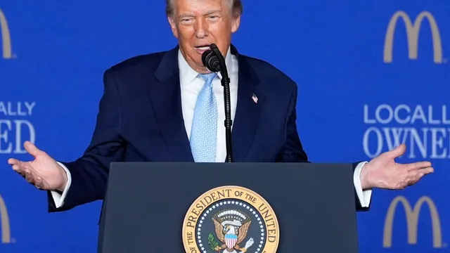 House prepares to pass bill to release Epstein files