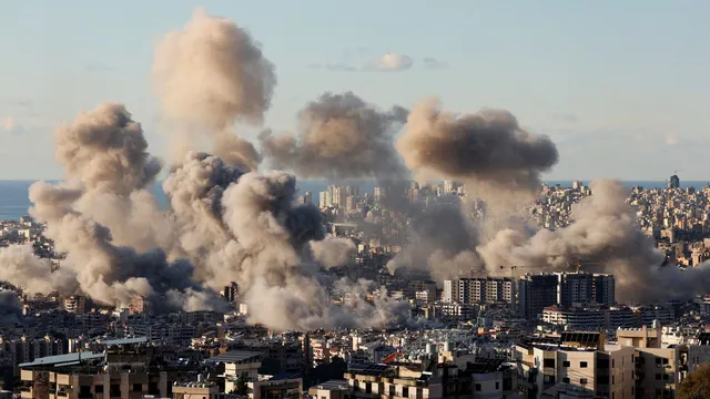 Israel launches largest strike on Beirut as ceasefire nears