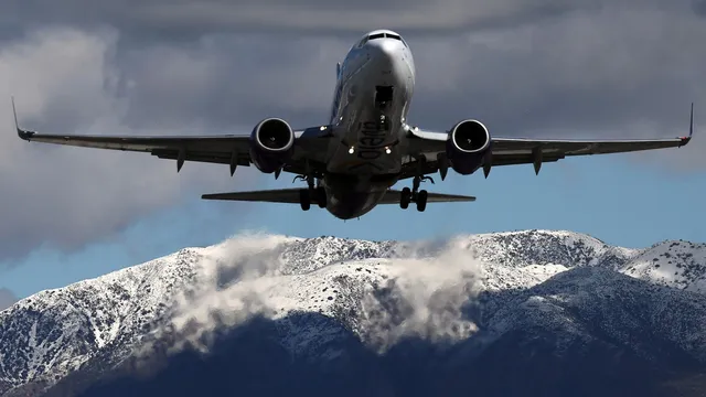 Avelo Airlines agrees to conduct deportation flights for ICE