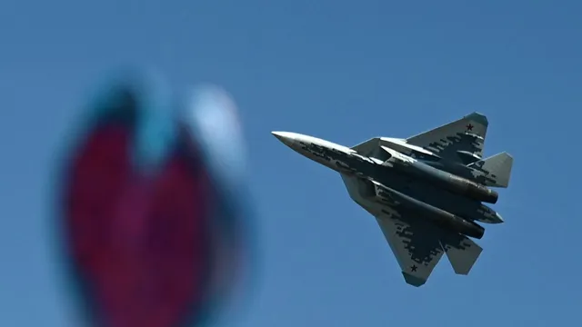 Russia's Su-57 jets fail to stop Ukrainian drone attack on oil refinery
