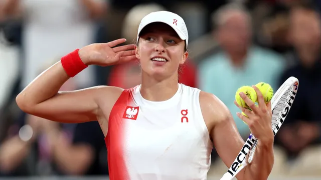 Iga Swiatek returns to tennis after positive drug test scandal