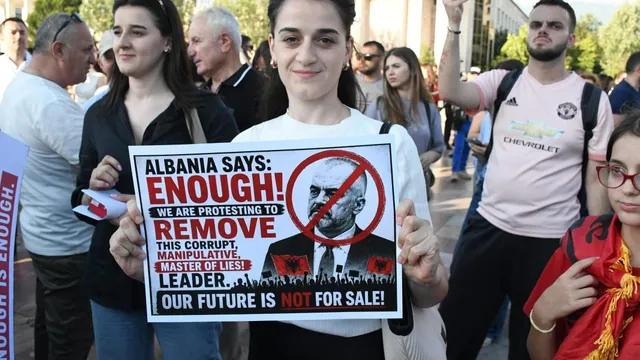 Thousands protest against Kushner's luxury resort in Albania