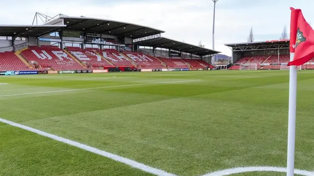 Wrexham AFC caught in devastating broker collapse