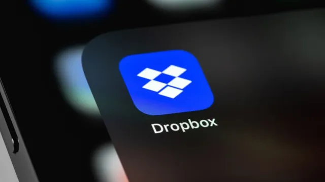 Drew Houston resigns as Dropbox CEO after nearly two decades